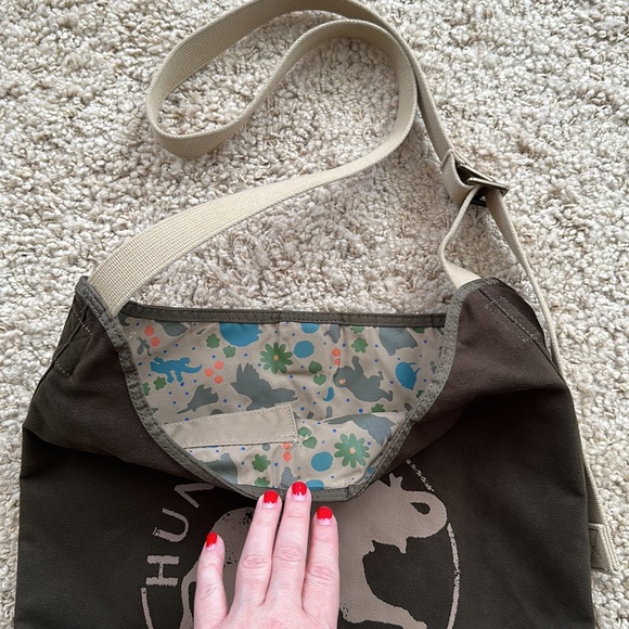 Hunting World Suede Tote Authentic - Picture 2 of 11